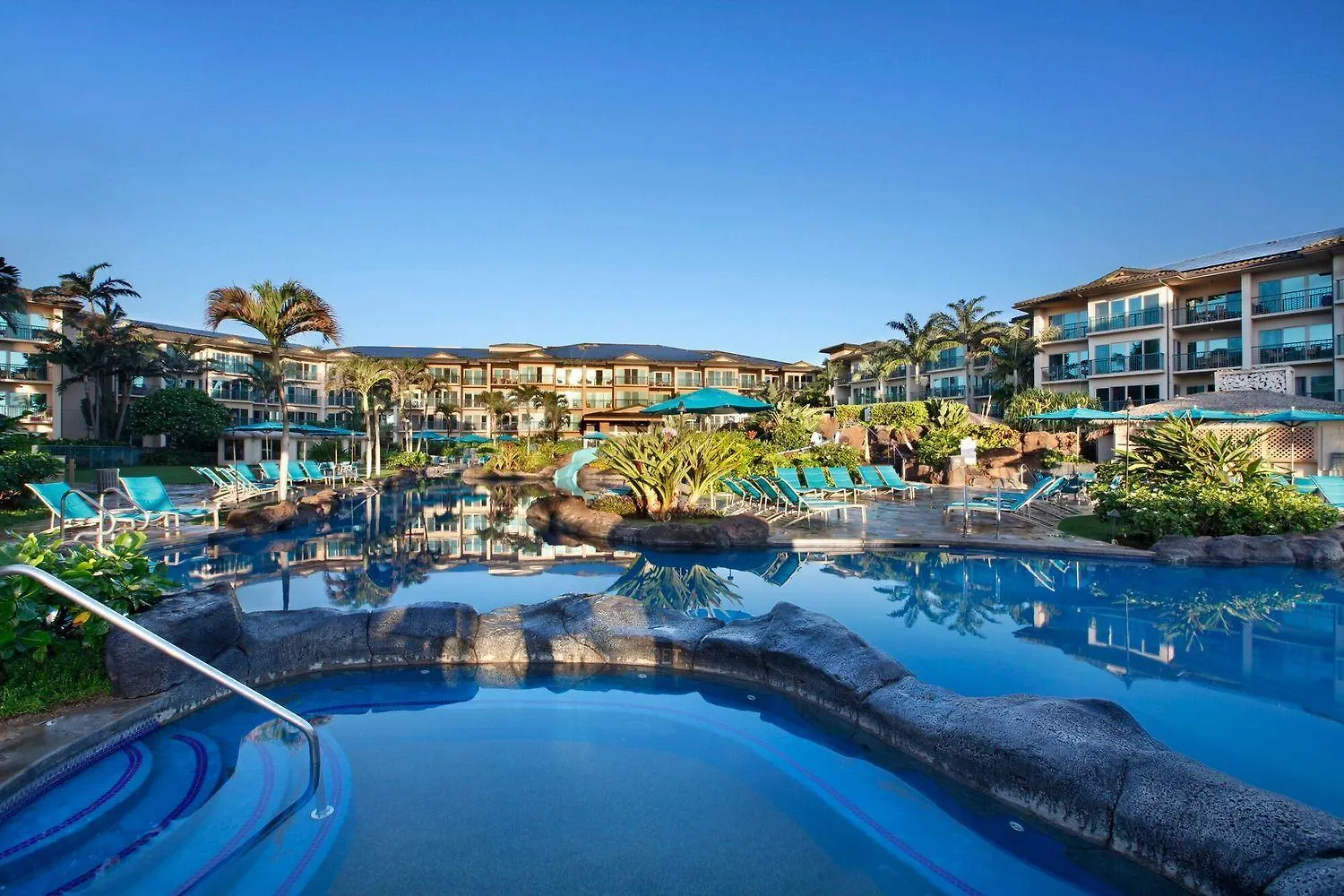 Waipouli Beach Resort Exquisite Ocean Front Condo In Oceanfront H Building Sleeps 8 Ac Pool Капаа 0*,  США